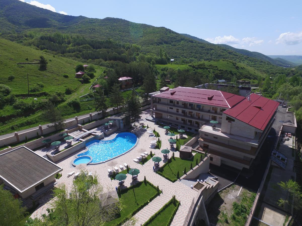 Aghveran Ararat Resort Hotel Arzakan エクステリア 写真